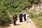 Дорога из монастыря Дохиар в монастырь Ксенофонт, 30 мая 2009 г.