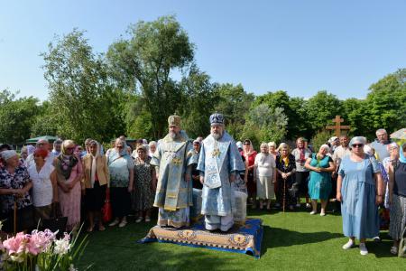 Нажмите для увеличения Празднование в честь иконы Божией Матери «Мати Молебница» в Аскании-Нова