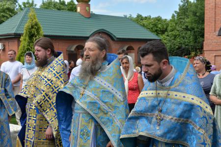 Нажмите для увеличения Празднование в честь иконы Божией Матери «Мати Молебница» в Аскании-Нова