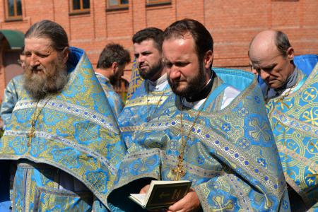 Нажмите для увеличения Празднование в честь иконы Божией Матери «Мати Молебница» в Аскании-Нова